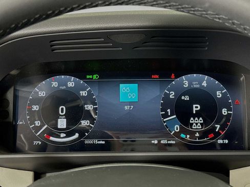 New 2025 Land Rover Discovery S AWD/4WD image 13