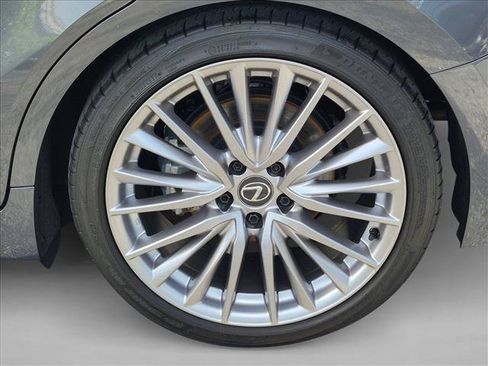 Used 2025 Lexus IS 300 w/ Premium Package RWD image 23