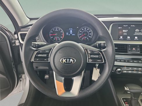 Used 2020 Kia Optima LX FWD image 9