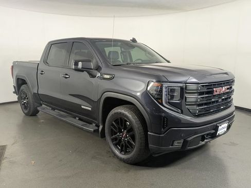 Used 2024 GMC Sierra 1500 Elevation w/ Elevation Premium Package AWD/4WD image 2