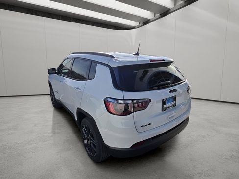 New 2026 Jeep Compass Latitude AWD/4WD image 3