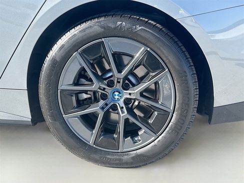 Certified 2023 BMW i4 eDrive35 image 32