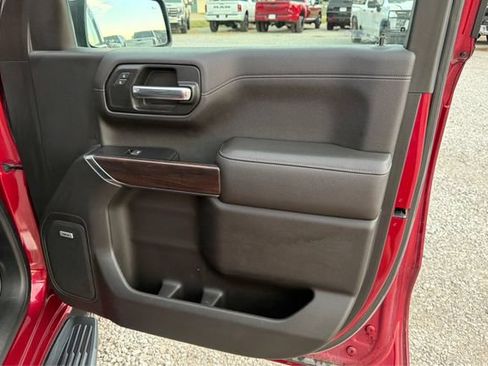 Used 2019 GMC Sierra 1500 SLT w/ SLT Premium Plus Package AWD/4WD image 19