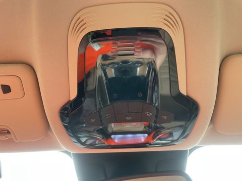 Used 2018 Alfa Romeo Giulia Ti w/ Quick Order Package 22Z Lusso image 25