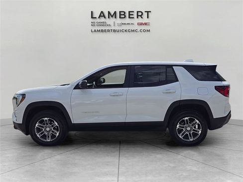 Used 2026 GMC Terrain Elevation FWD image 2