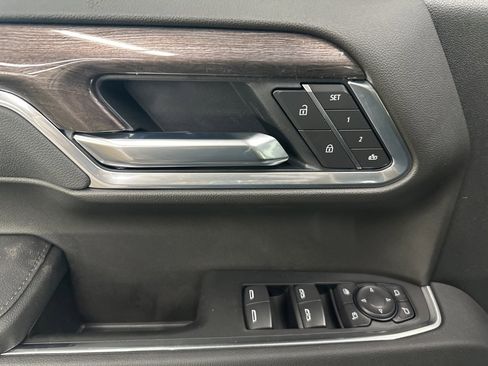 New 2026 Chevrolet Silverado 1500 LTZ w/ LTZ Premium Package image 9