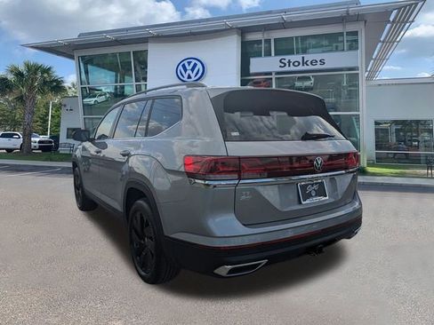 New 2026 Volkswagen Atlas SE FWD image 6