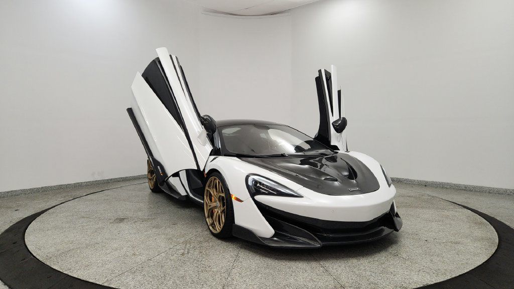 Used 2019 McLaren 600LT RWD image 12