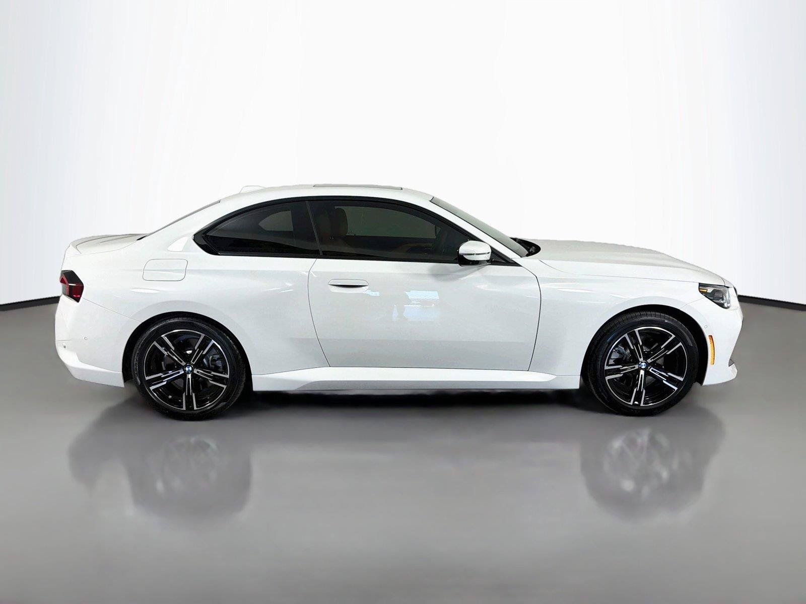 New 2026 BMW 230i xDrive Coupe w/ M Sport Package AWD/4WD image 4