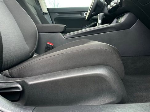 Certified 2026 Honda Civic LX image 30