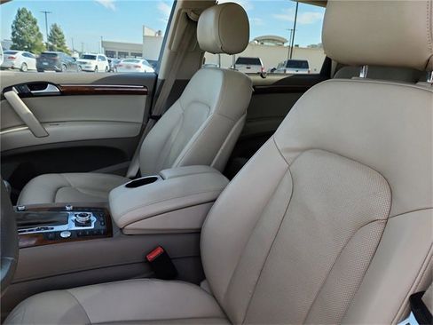 Used 2014 Audi Q7 TDI Prestige w/ Prestige Package image 23
