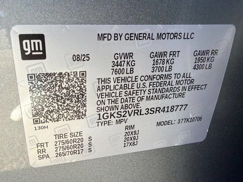 Used 2025 GMC Yukon AT4 Ultimate w/ LPO, Floor Liner Package image 48