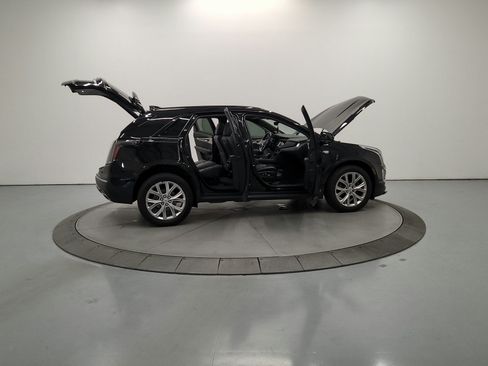 Used 2021 Cadillac XT5 Sportv AWD/4WD image 16
