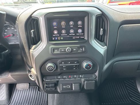 Used 2024 Chevrolet Silverado 2500 Custom w/ Custom Convenience Package AWD/4WD image 29
