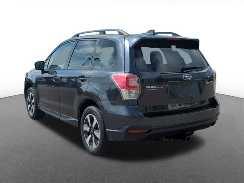 Used 2018 Subaru Forester 2.5i Premium AWD/4WD image 4