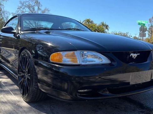 Used 1998 Ford Mustang GT RWD image 18