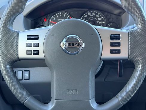 Used 2018 Nissan Frontier SV RWD image 24
