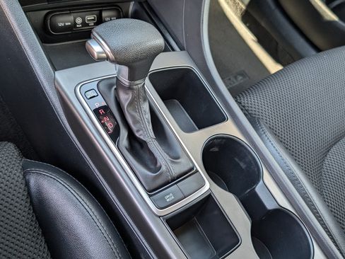 Used 2019 Kia Optima S w/ S Panoramic Sunroof Package FWD image 15