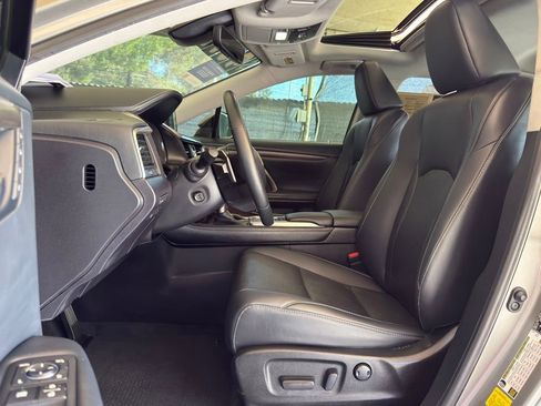 Certified 2022 Lexus RX 350 FWD w/ Premium Package image 16
