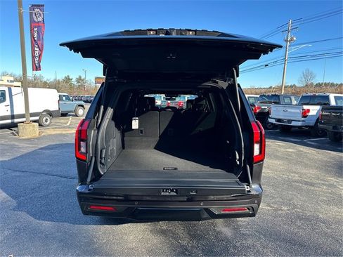 New 2025 Ford Expedition Max Platinum w/ Stealth Performance Package image 11