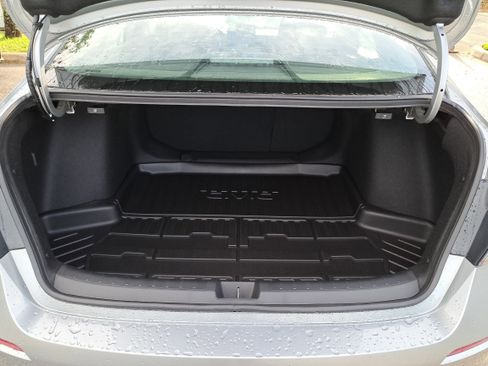 New 2026 Honda Civic Sport Touring image 9