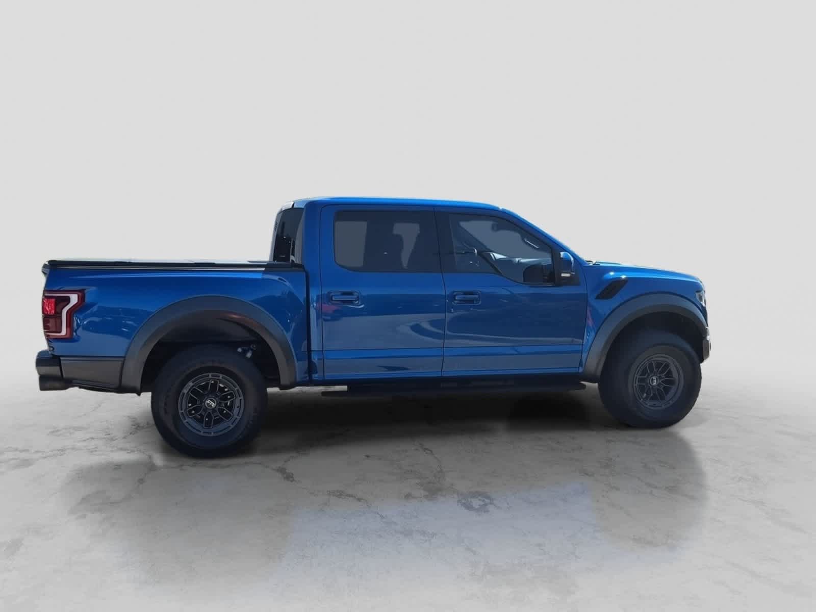 Used 2018 Ford F150 Raptor w/ Equipment Group 802A Luxury AWD/4WD image 9