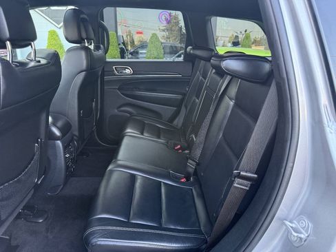 Used 2017 Jeep Grand Cherokee Limited AWD/4WD image 21