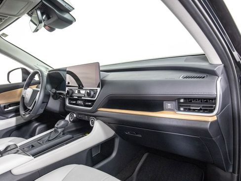 Used 2026 Toyota Grand Highlander FWD image 20