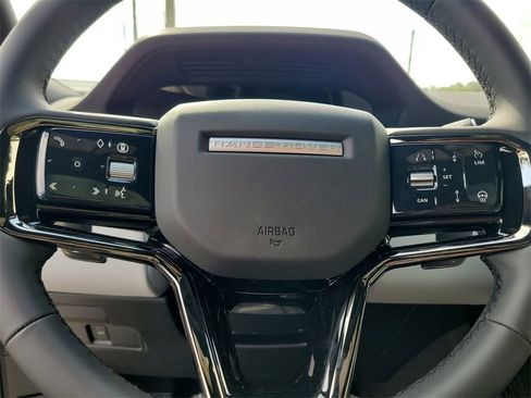 New 2026 Land Rover Range Rover Evoque S image 29