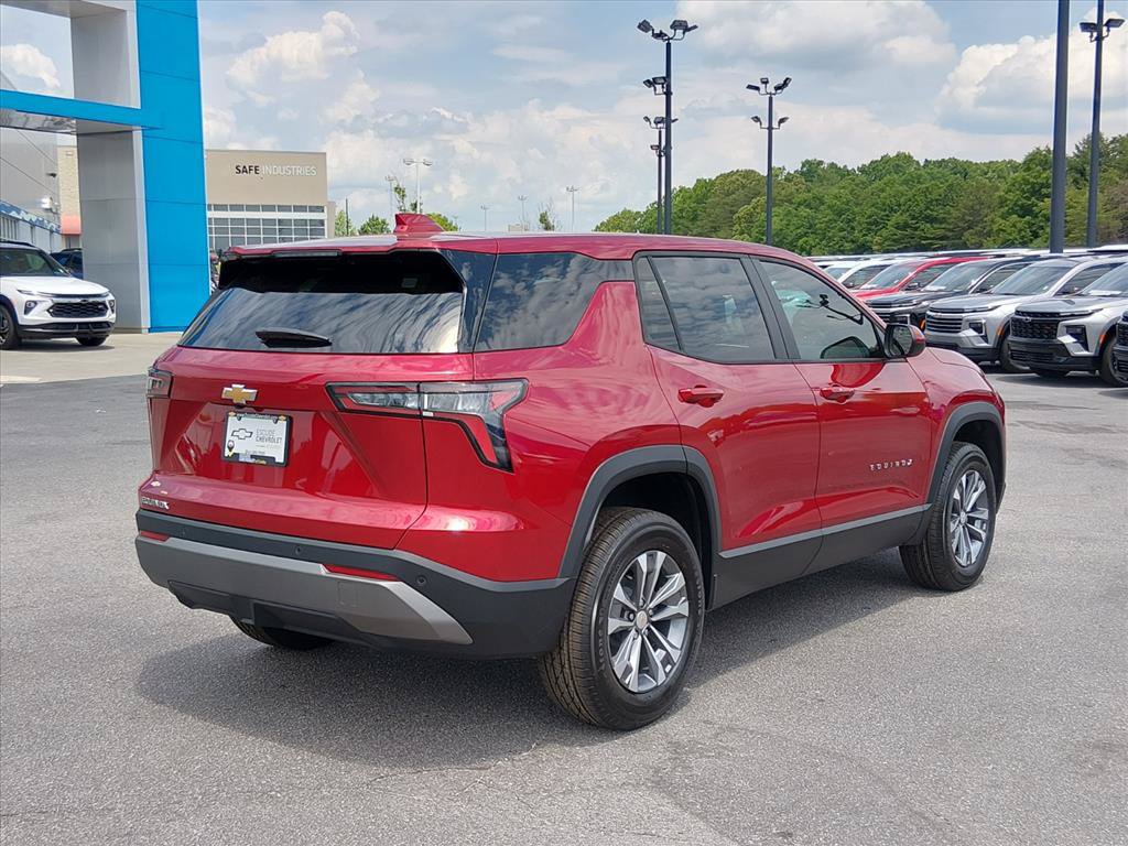 New 2026 Chevrolet Equinox LT FWD image 3