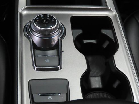 Used 2024 Ford Edge SEL AWD/4WD image 11