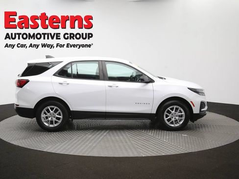 Used 2023 Chevrolet Equinox LS w/ Driver Confidence II Package FWD image 43