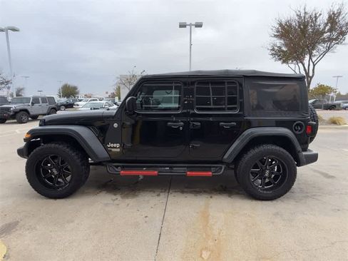 Used 2018 Jeep Wrangler Unlimited Sport S image 3