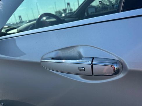 Used 2020 Chevrolet Impala Premier FWD image 12