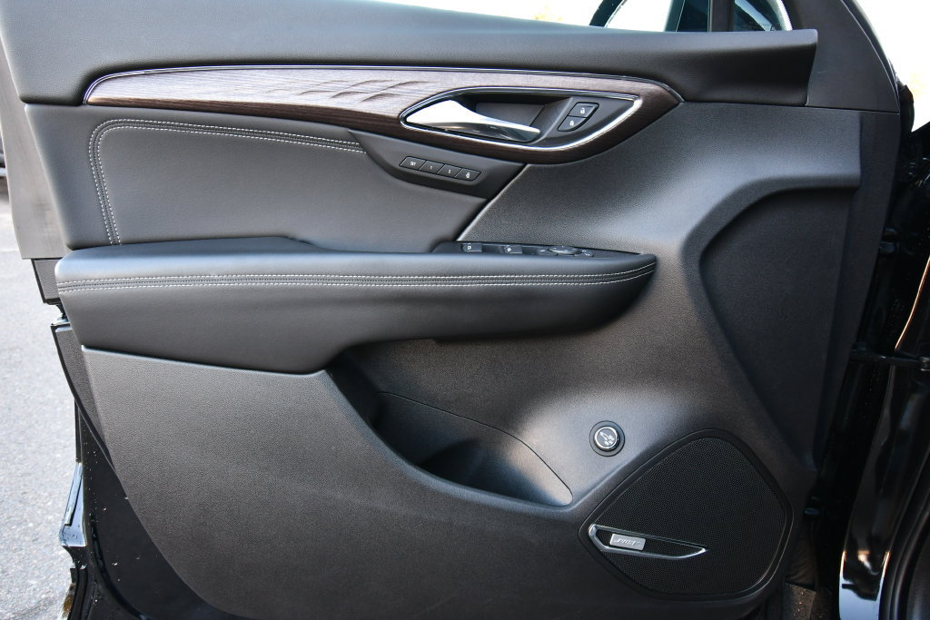 Used 2023 Buick Envision Avenir AWD/4WD image 15