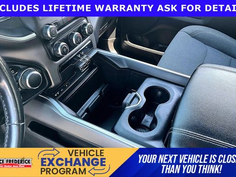 Used 2019 RAM 1500 Big Horn AWD/4WD image 14