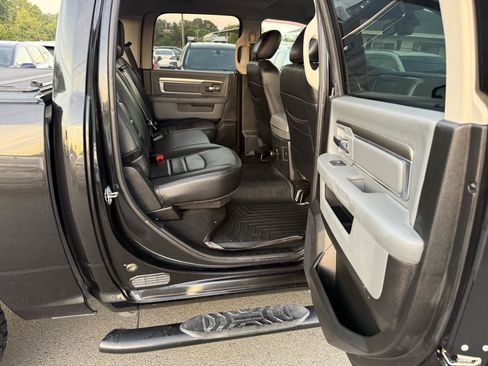 Used 2018 RAM 1500 Big Horn AWD/4WD image 12
