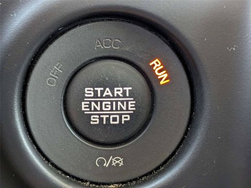 Used 2020 Jeep Gladiator Rubicon AWD/4WD image 31