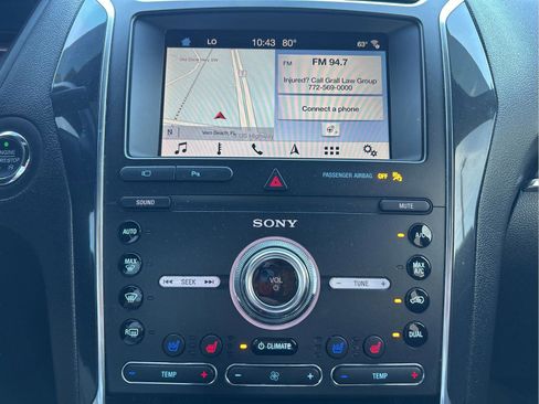 Used 2019 Ford Explorer Limited w/ Class III Trailer Tow Package image 18