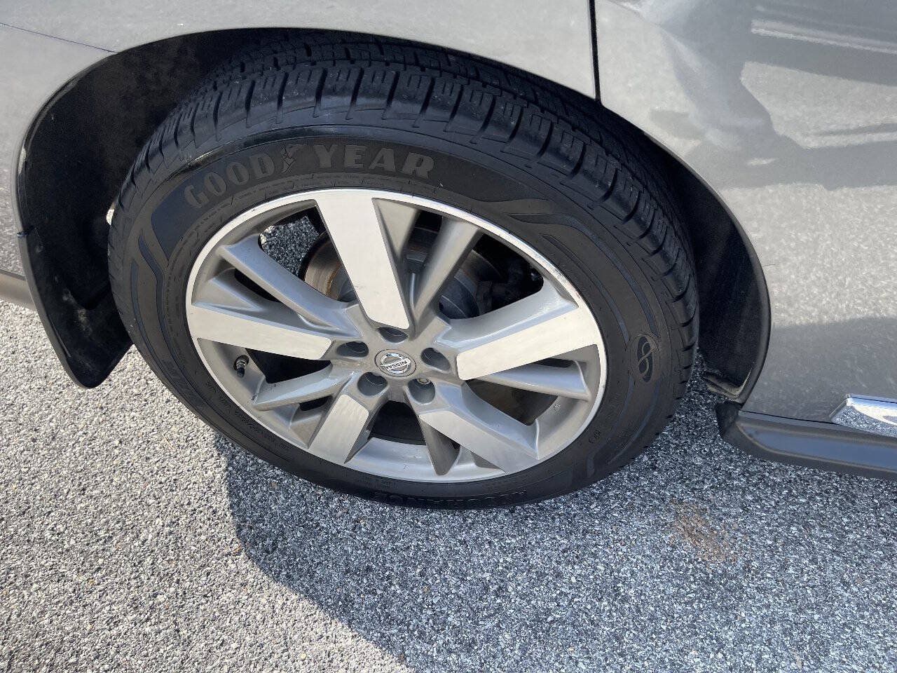Used 2015 Nissan Pathfinder 4WD image 30
