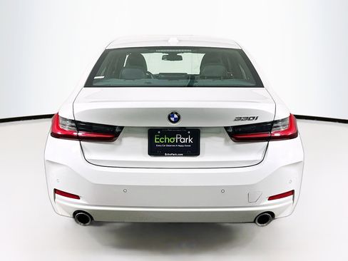Used 2025 BMW 330i Sedan RWD image 7