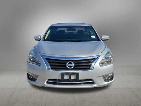 Used 2013 Nissan Altima 3.5 SL FWD image 9