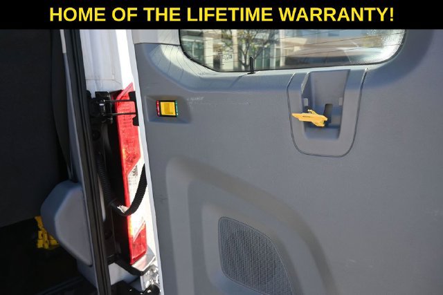 Used 2019 Ford Transit 350 XLT RWD image 32