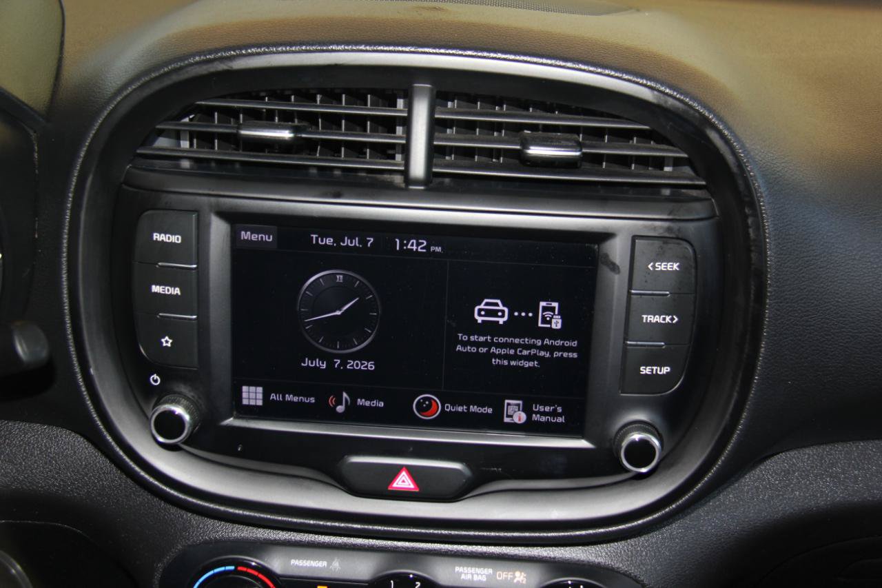 Used 2022 Kia Soul LX w/ Technology Package FWD image 14