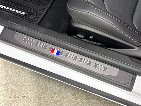 Used 2023 Chevrolet Camaro SS image 34