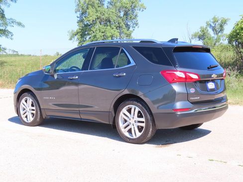 Used 2019 Chevrolet Equinox Premier FWD image 29
