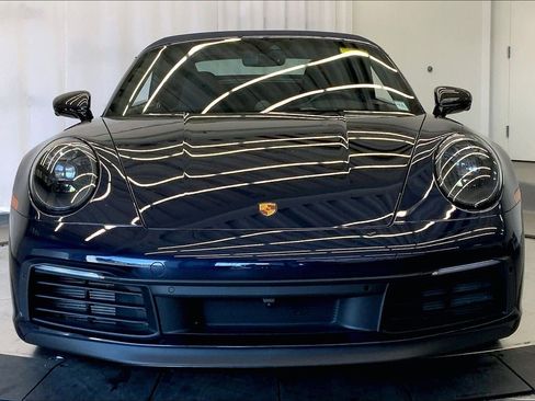 Used 2022 Porsche 911 Cabriolet image 8