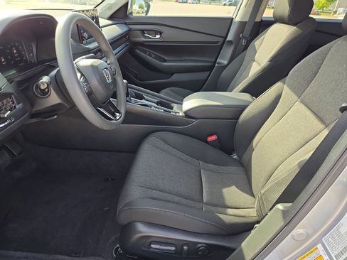 Used 2024 Honda Accord EX image 14