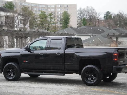Used 2016 Chevrolet Silverado 1500 LT w/ Midnight Edition AWD/4WD image 34