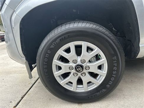 Used 2025 Toyota Tacoma SR5 image 19